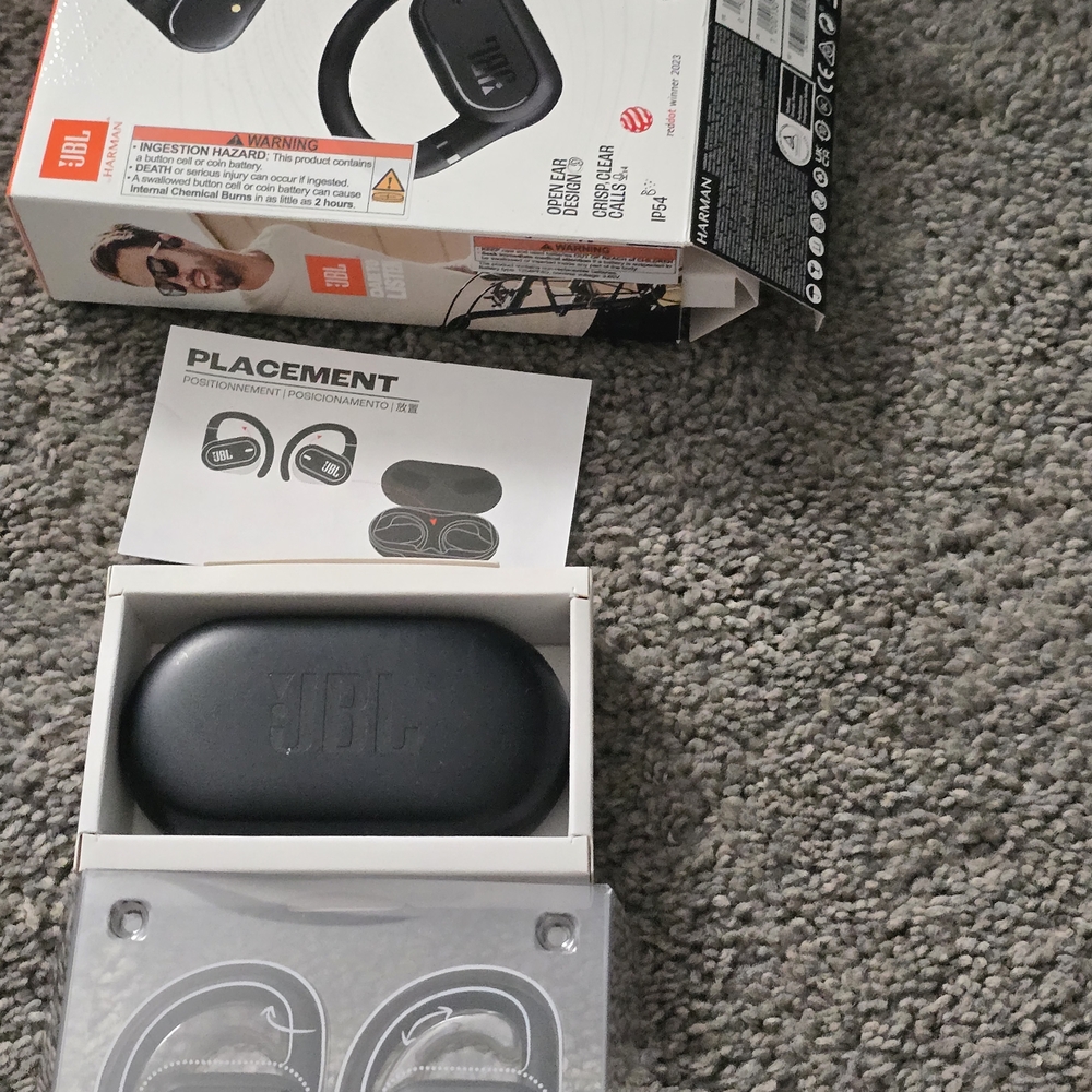 JBL Black Wireless Earbuds with Charging Case